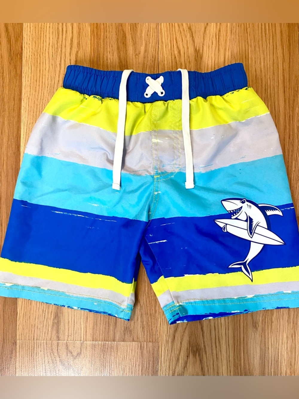 🦈 IXTREME SWIM SHORTS BOYS SWIM TRUNKS SHARKS SIZE 4! COLORBLOCK BRIGHT MULTI